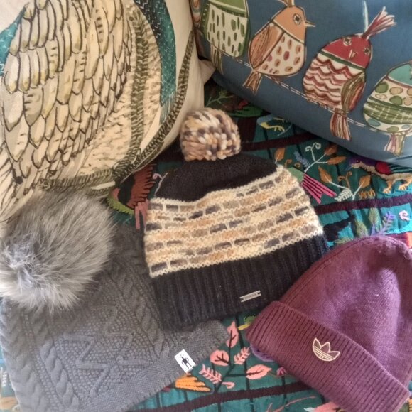 Smartwool Prana Adidas Wool Hats - Lot of 3 - gray red and multi striped - Picture 2 of 5